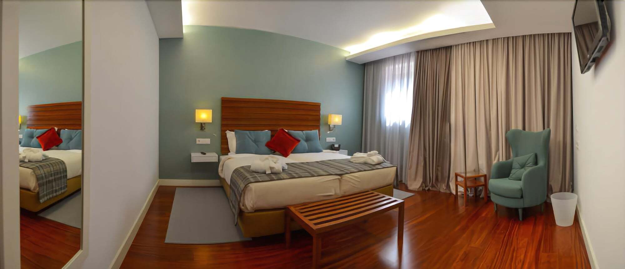 Hotel Sao Bento Da Porta Aberta & Spa 吉尔斯 外观 照片